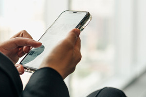 デリバリーヘルス 完堕～ 才色兼備な妻たち ～ モバイルサイトイメージ